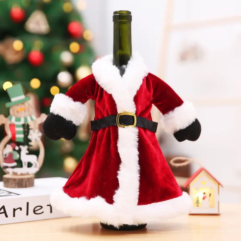 Elegant Holiday Wine Bottle Sleeves – Golden Velvet Christmas Decor