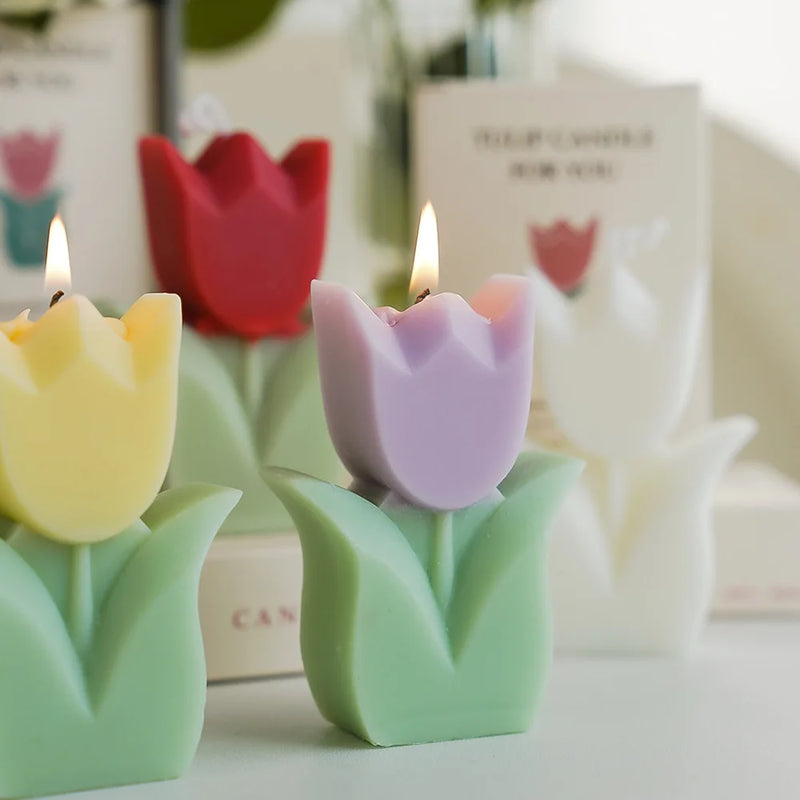 Handmade Tulip Soy Wax Candle – Aromatherapy for Relaxation & Home Decor