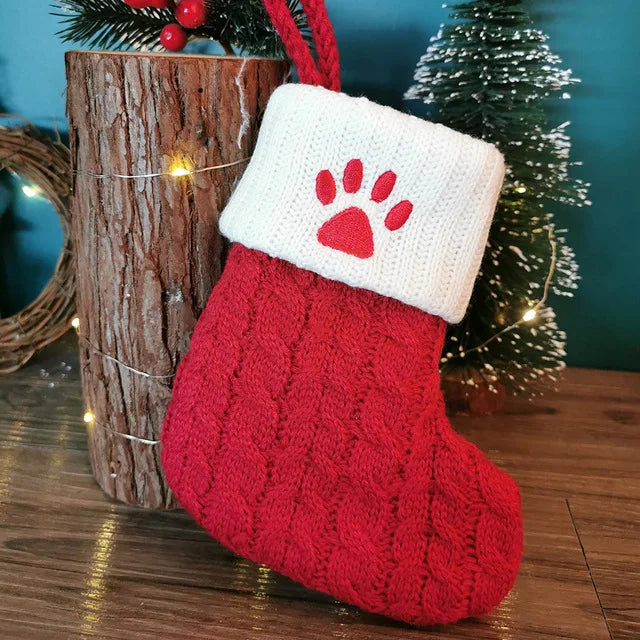 Red Knitted Christmas Tree Decorations with Alphabet Letters & Snowflakes