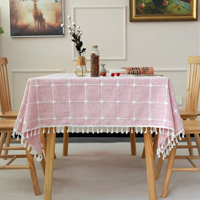 Elegant Jacquard Checkered Tassel Tablecloth